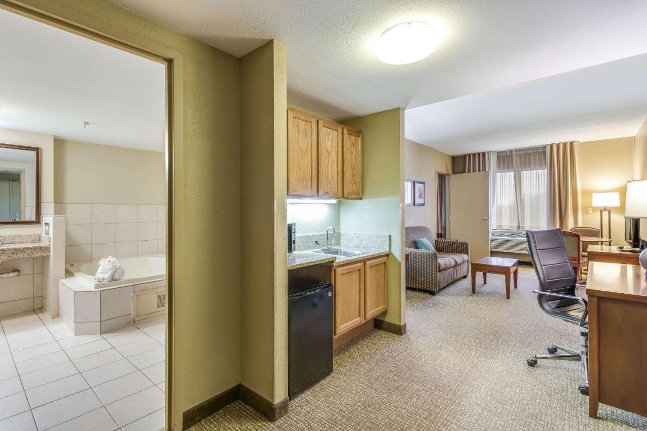 Comfort Suites Chicago O'Hare Airport Schiller Park Εξωτερικό φωτογραφία